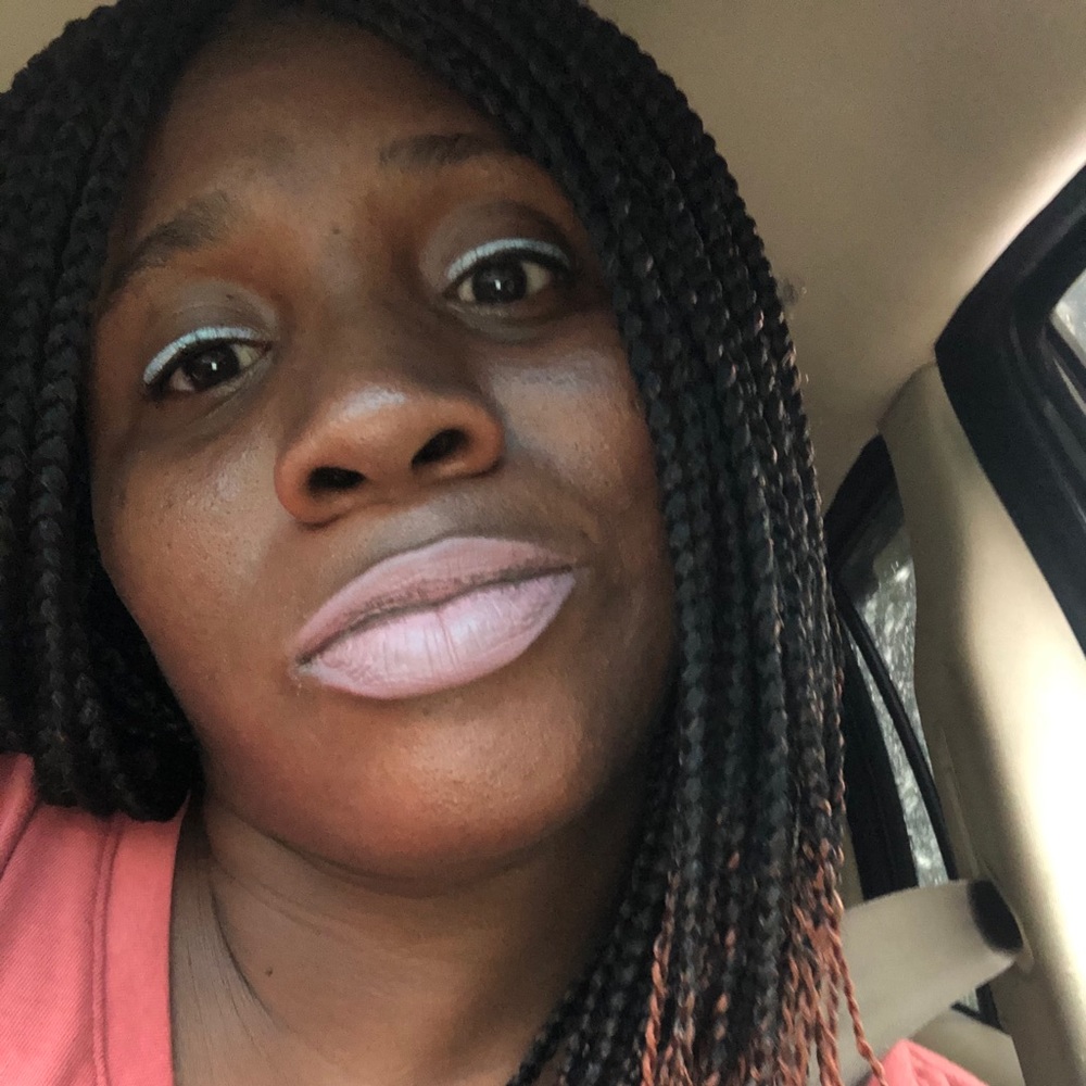 Meet your Posher, Latika
